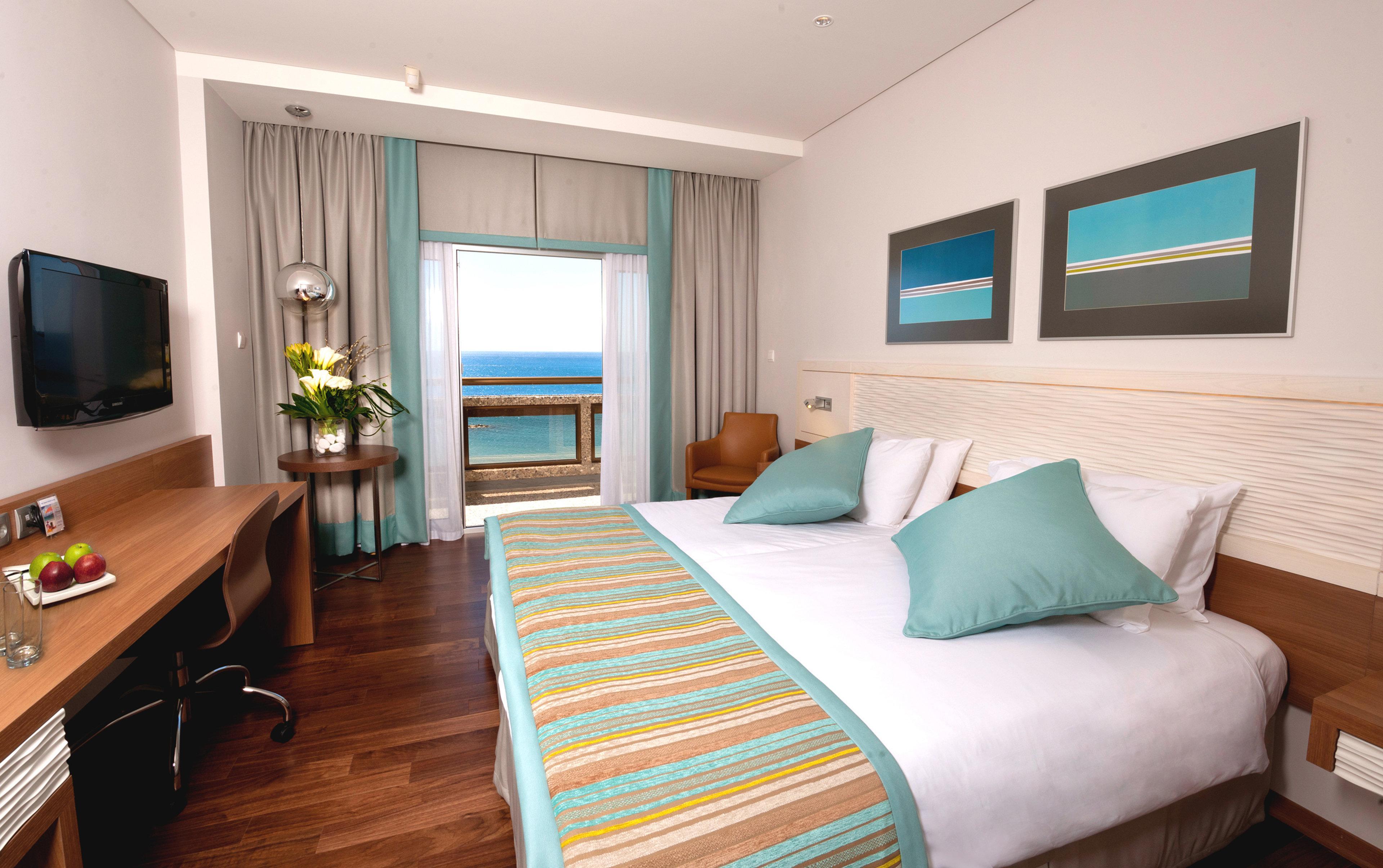 Crowne Plaza By Ihg 4*
