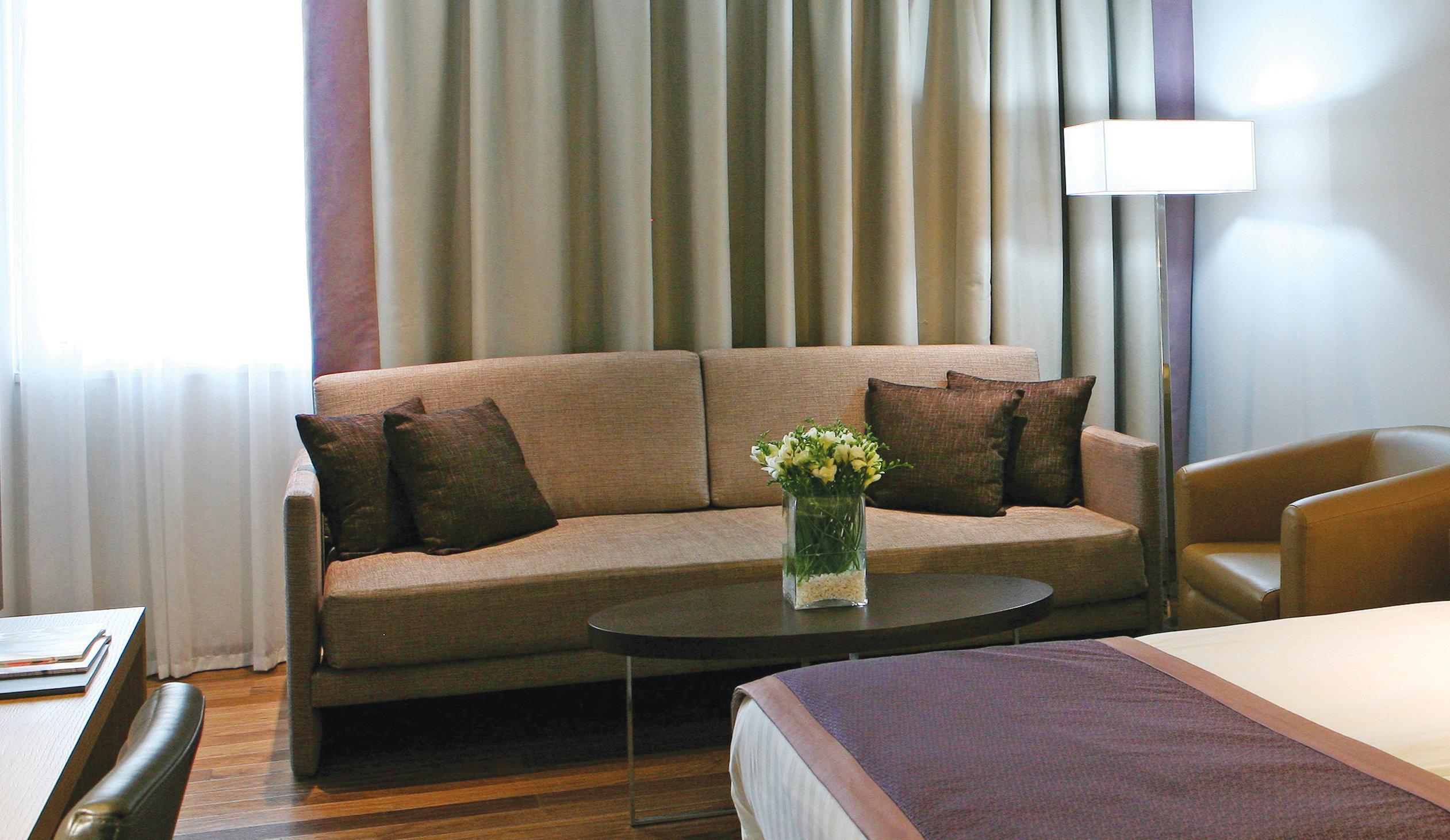 Crowne Plaza By Ihg 4*