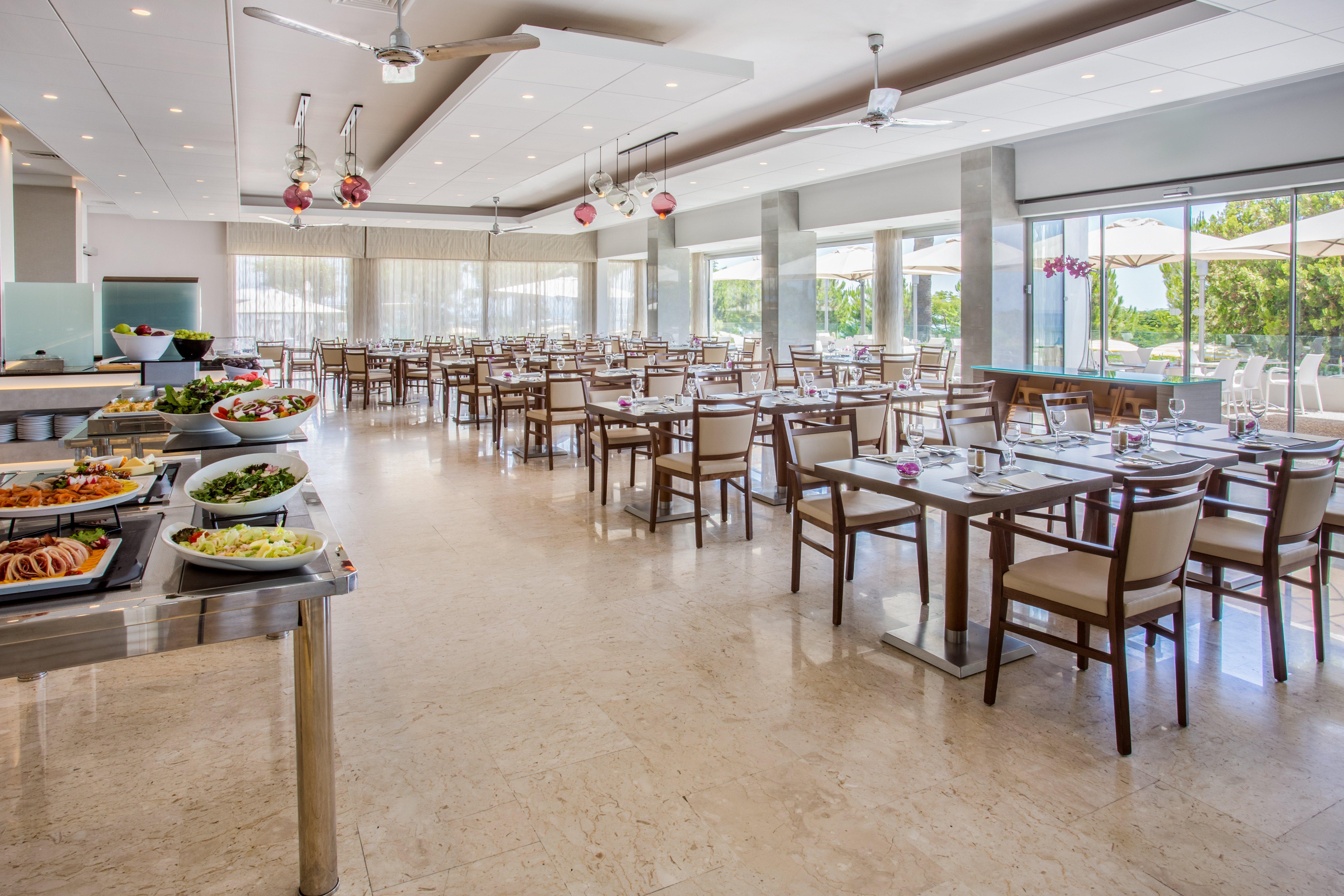 Hotel Crowne Plaza Limassol